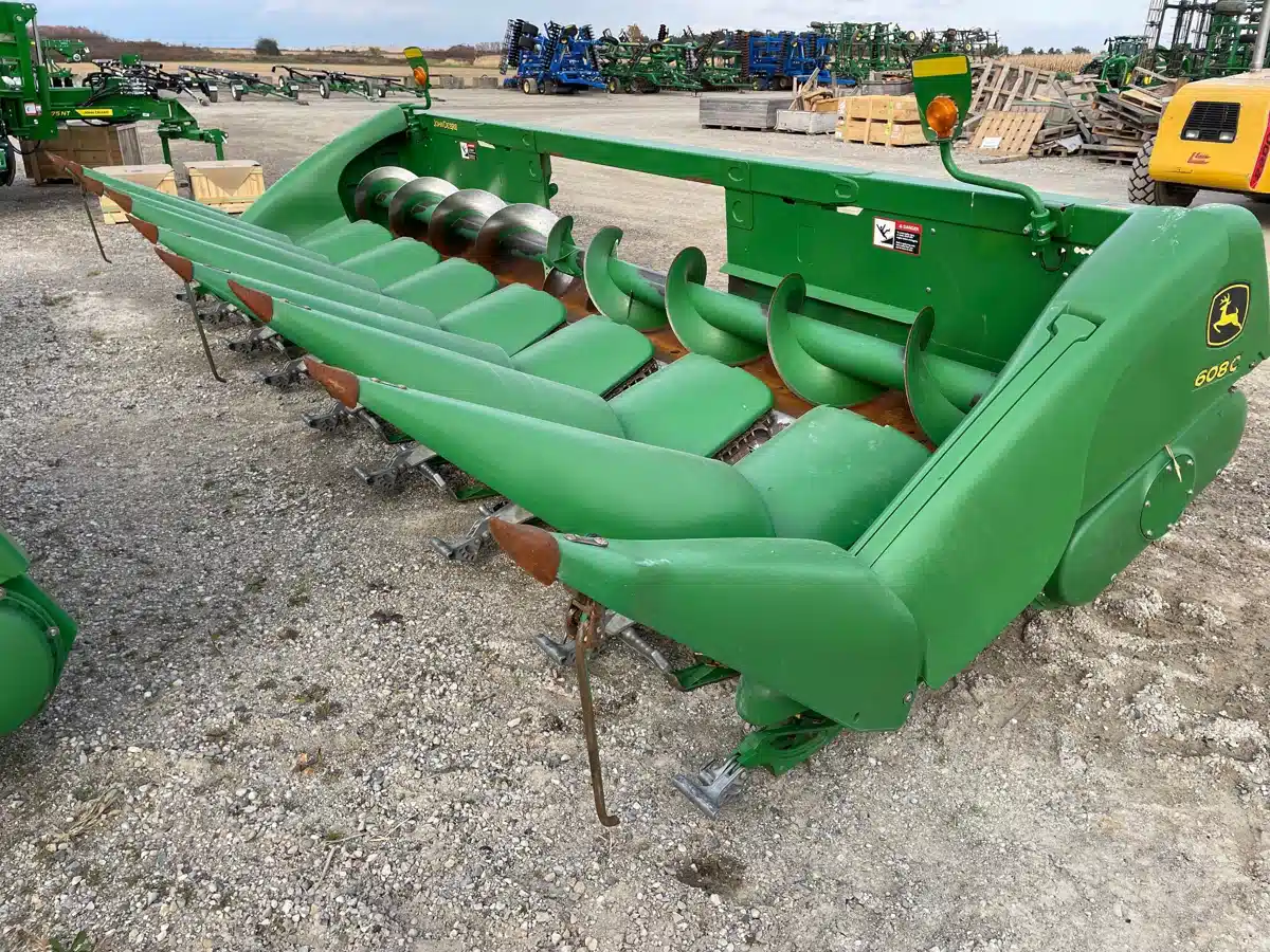 Gallery image 1 for Used 2014 John Deere 608C Header - Row Crop