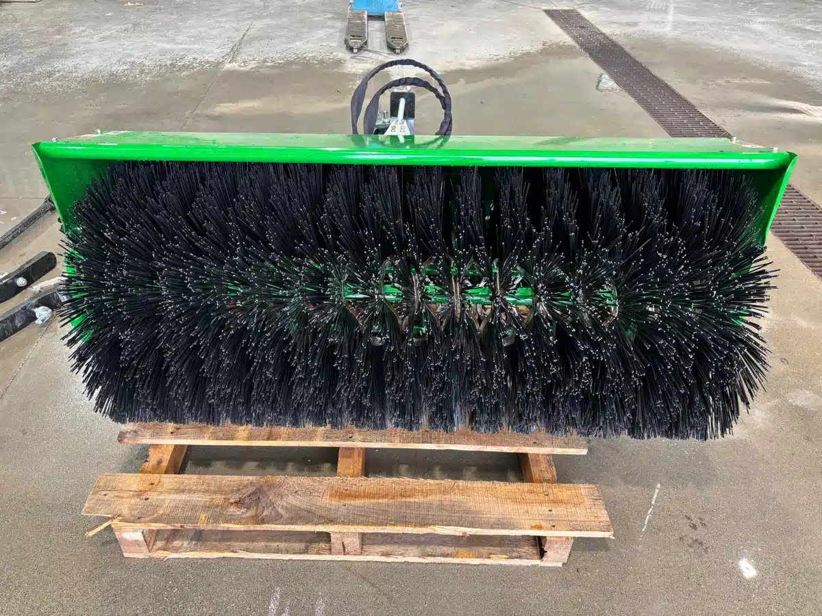 Gallery image 2 for John Deere 60" Sweeper