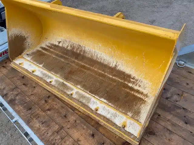 Gallery image 1 for Used John Deere 2YD Bucket