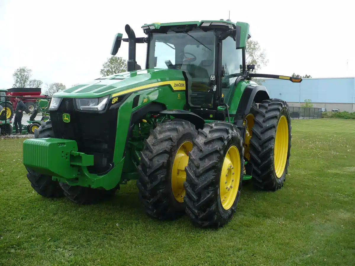 Gallery image 2 for Used 2024 John Deere 8R 310 Tractor