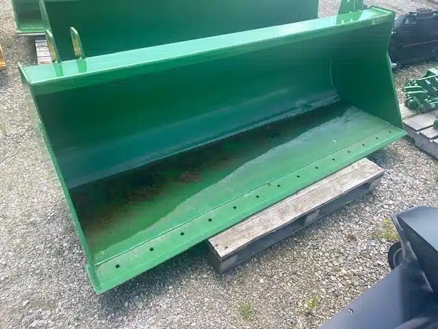 Gallery image 2 for Used 2022 John Deere 85" HD BUCKET Tractor Loader