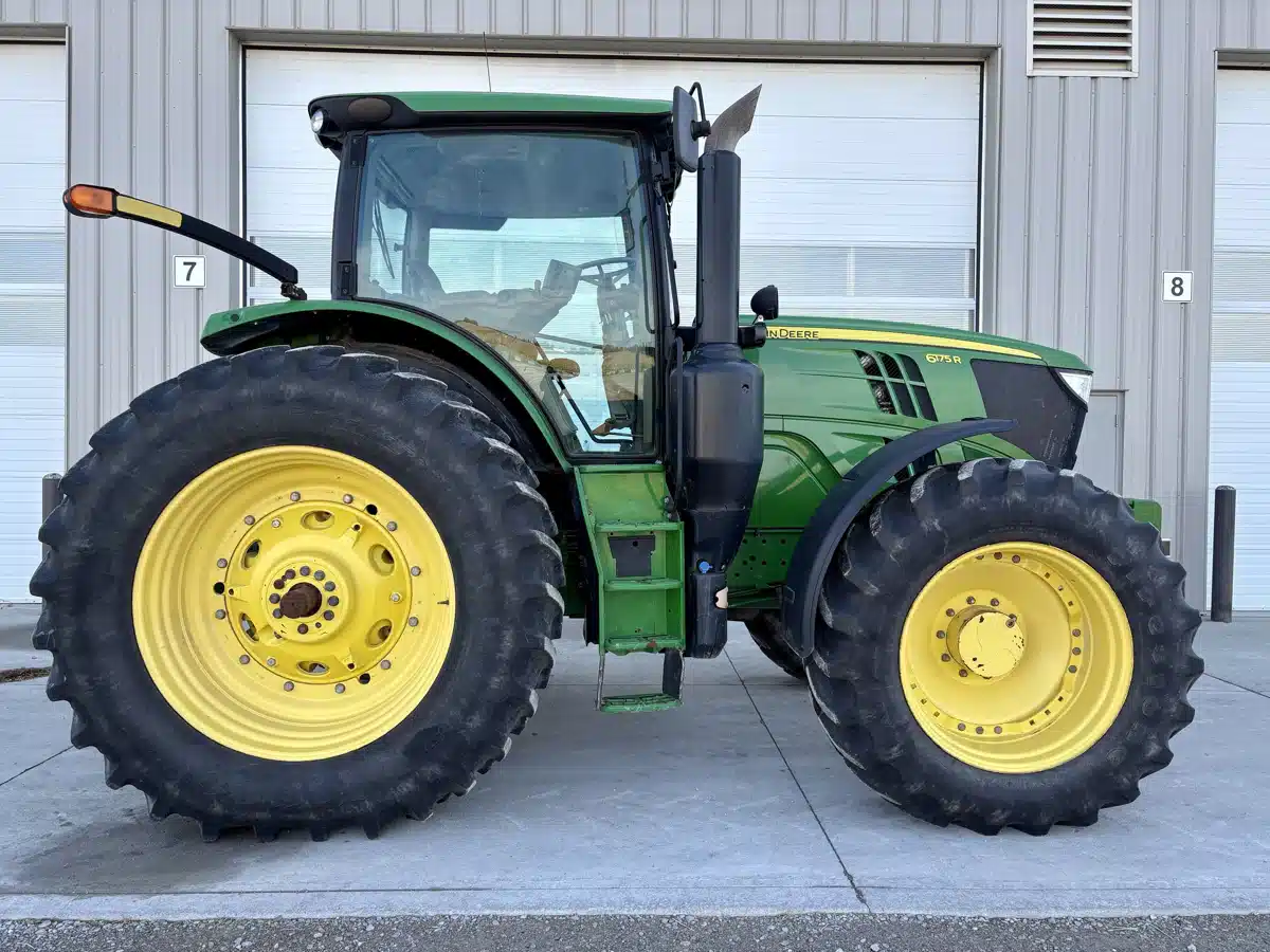 Gallery image 2 for Used 2016 John Deere 6175R Tractor