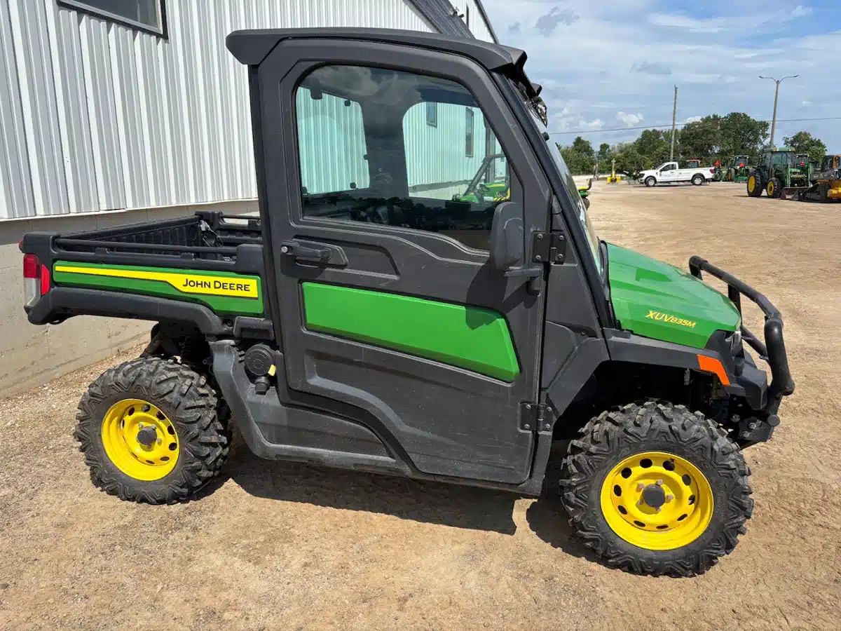 Gallery image 2 for Used 2023 John Deere XUV 835M Utility Vehicle