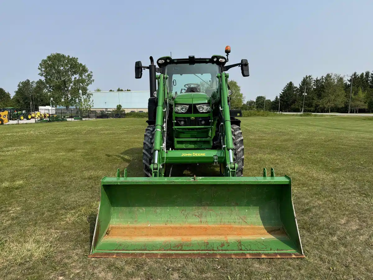 Gallery image 2 for Used 2023 John Deere 6R 130 Tractor