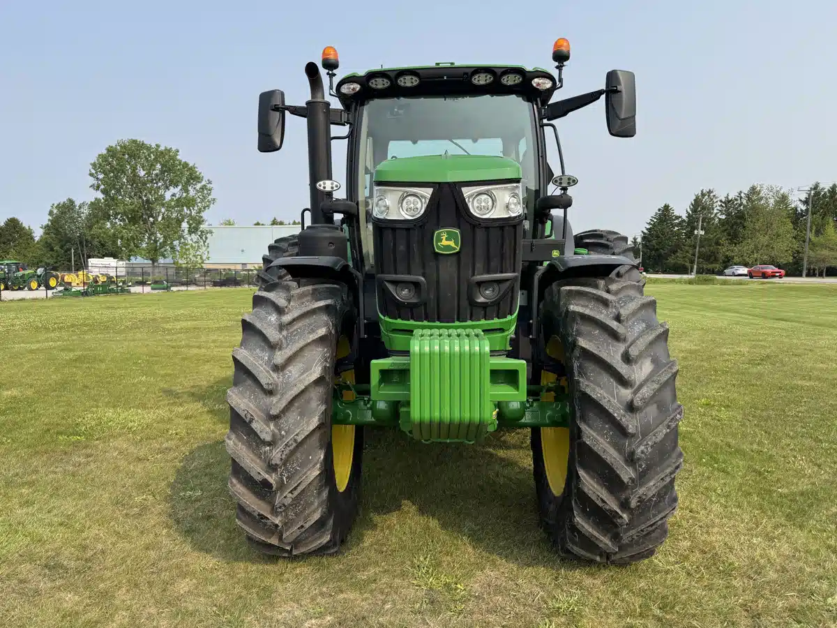 Gallery image 2 for Used 2023 John Deere 6R 195 Tractor