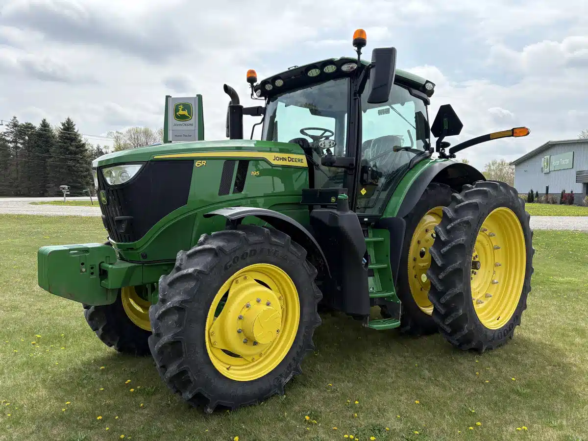 Gallery image 1 for Used 2023 John Deere 6R 195 Tractor