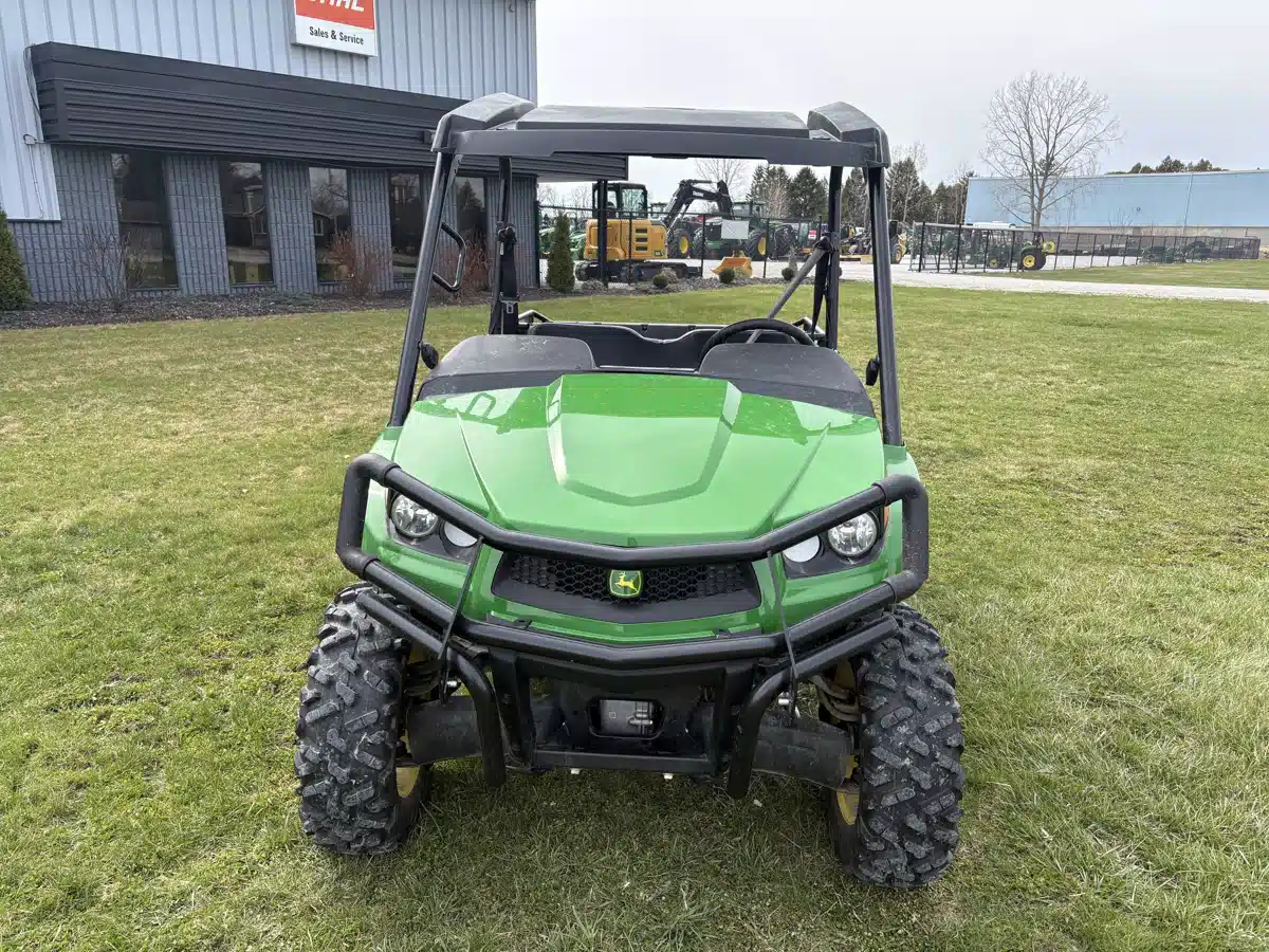 Gallery image 2 for Used 2023 John Deere XUV 590M Utility Vehicle