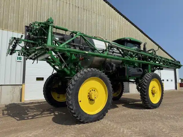 Gallery image 2 for Used 2024 John Deere 616R Sprayer - Self Propelled