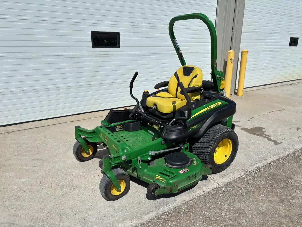 Gallery image 1 for 2018 John Deere Z945M Mower - Zero Turn