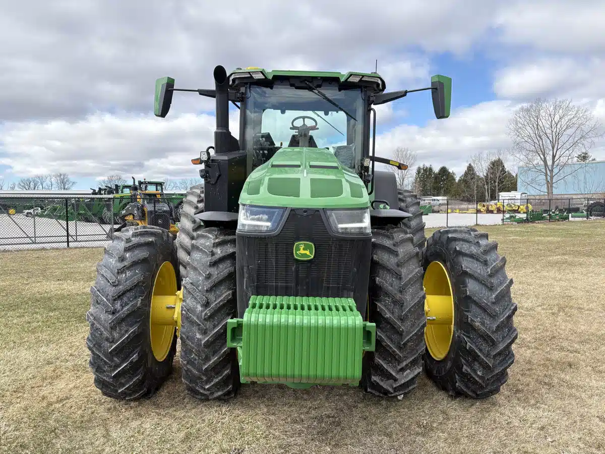 Gallery image 2 for Used 2024 John Deere 8R 280 Tractor