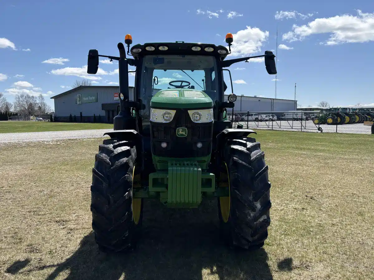 Gallery image 2 for Used 2022 John Deere 6R 155 Tractor