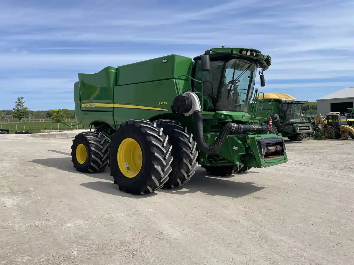 Gallery image 1 for Used 2023 John Deere S780 Combine