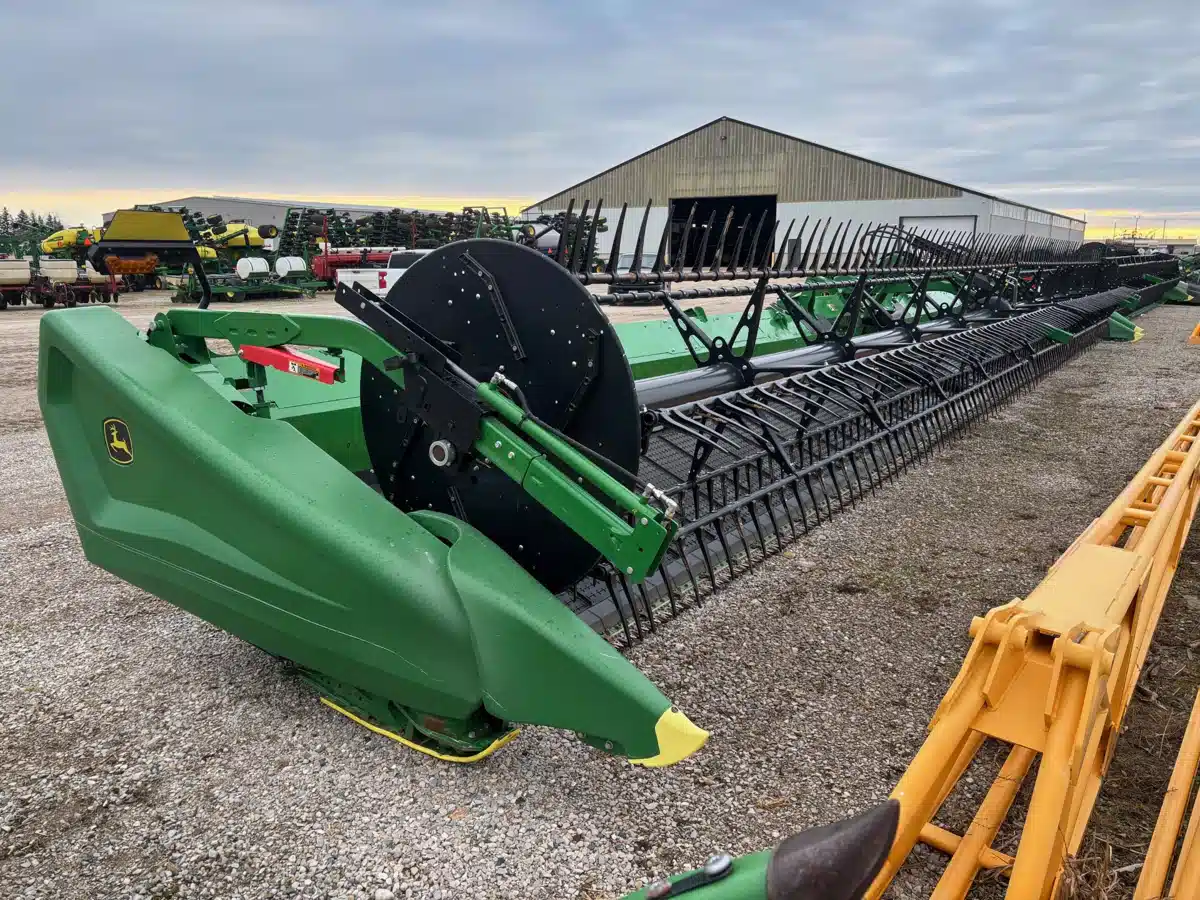 Gallery image 2 for Used 2022 John Deere HD50F Header - Flex