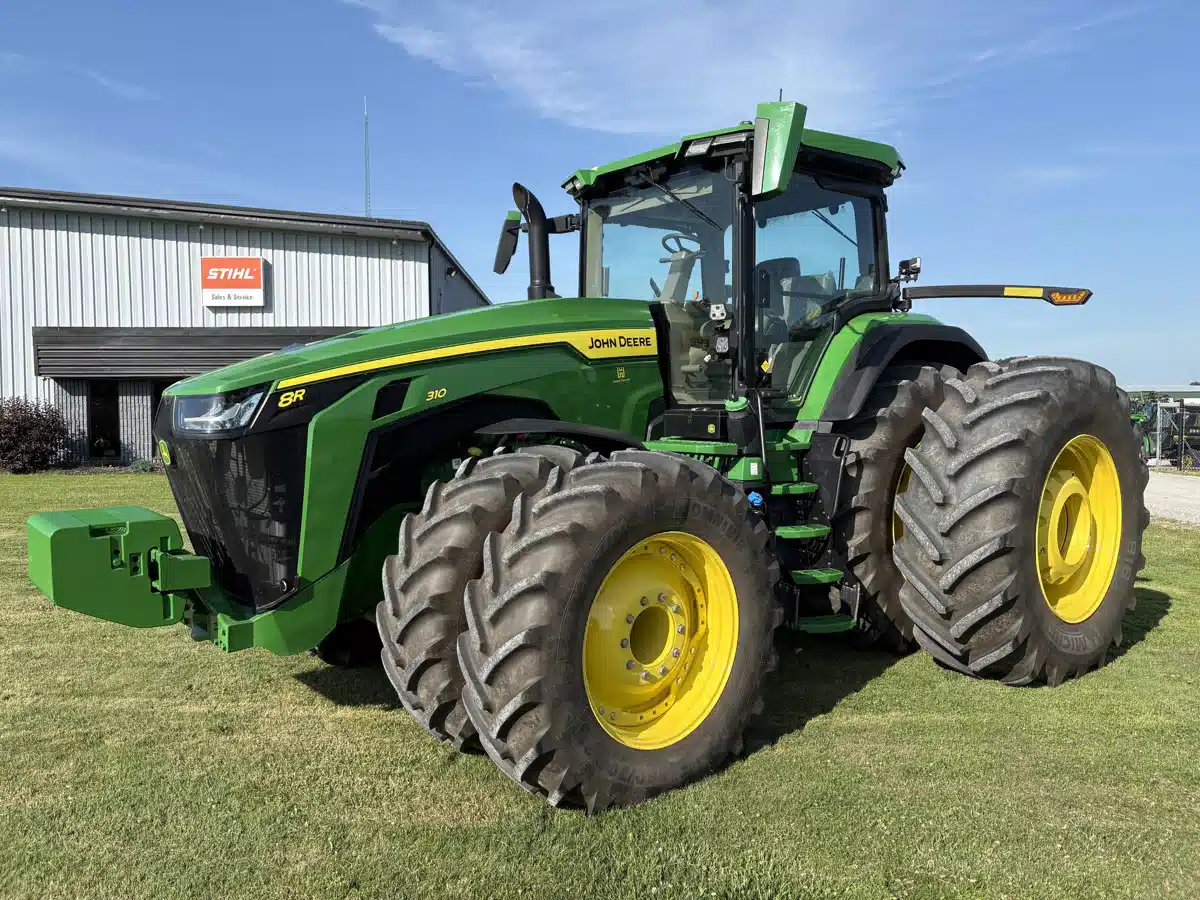 Gallery image 1 for Used 2024 John Deere 8R 310 Tractor