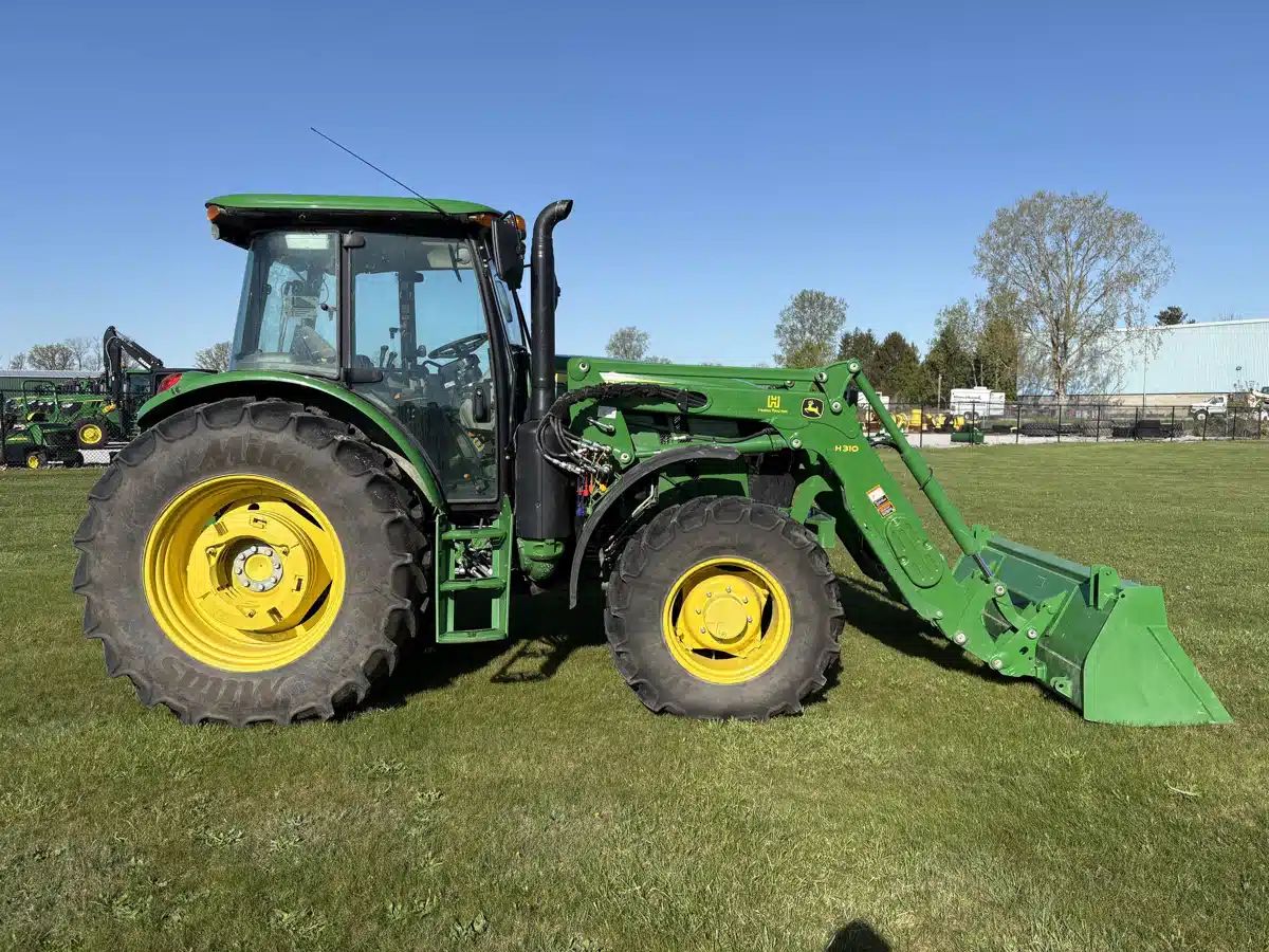 Gallery image 2 for Used 2024 John Deere 6135E Tractor