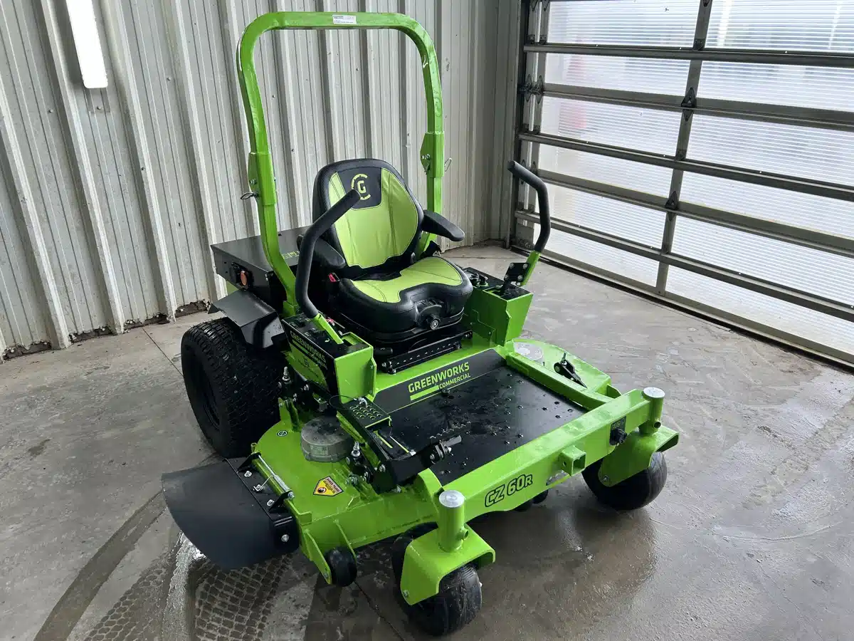 Used 2021 Greenworks CZ60R Mower - Zero Turn