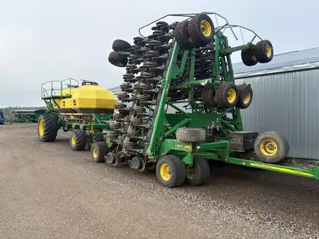 Gallery image 1 for Used 2012 John Deere 1890 Air Drill
