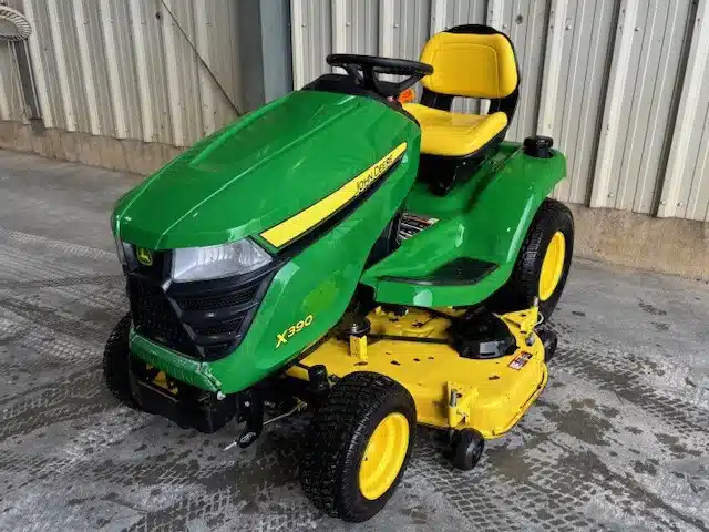 Gallery image 2 for Used 2017 John Deere X390 Lawn Tractor