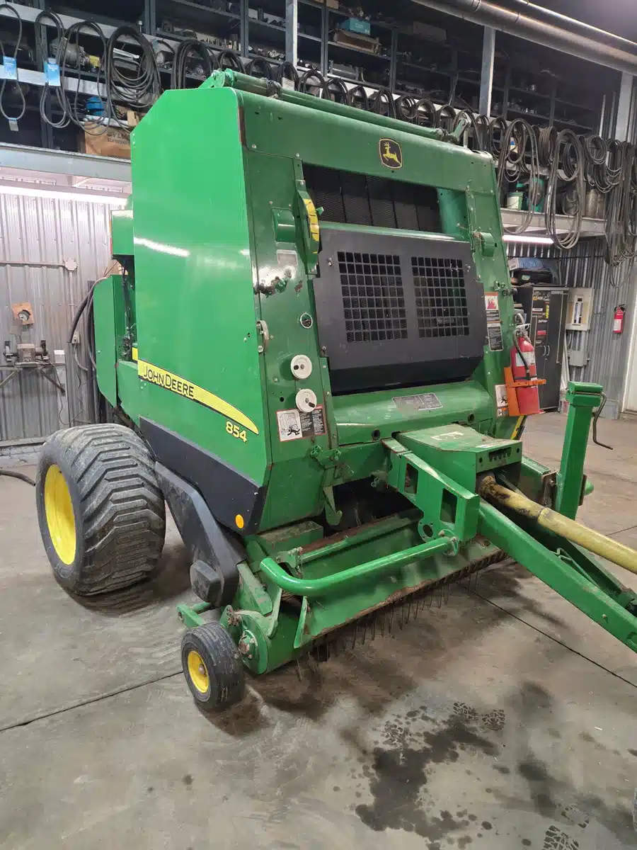 Gallery image 2 for Used 2012 John Deere 854SS Round Baler