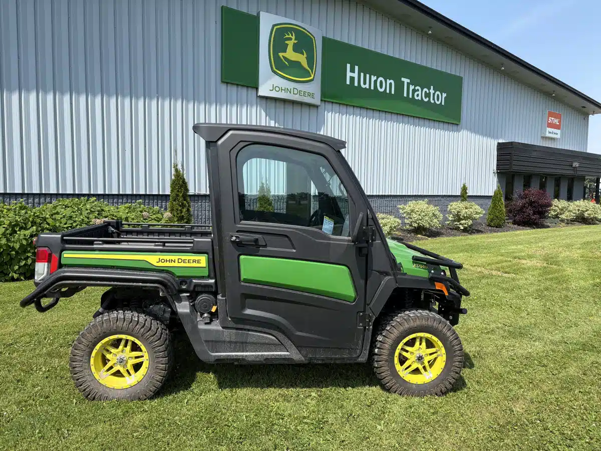 Gallery image 1 for Used 2024 John Deere XUV 835M Utility Vehicle