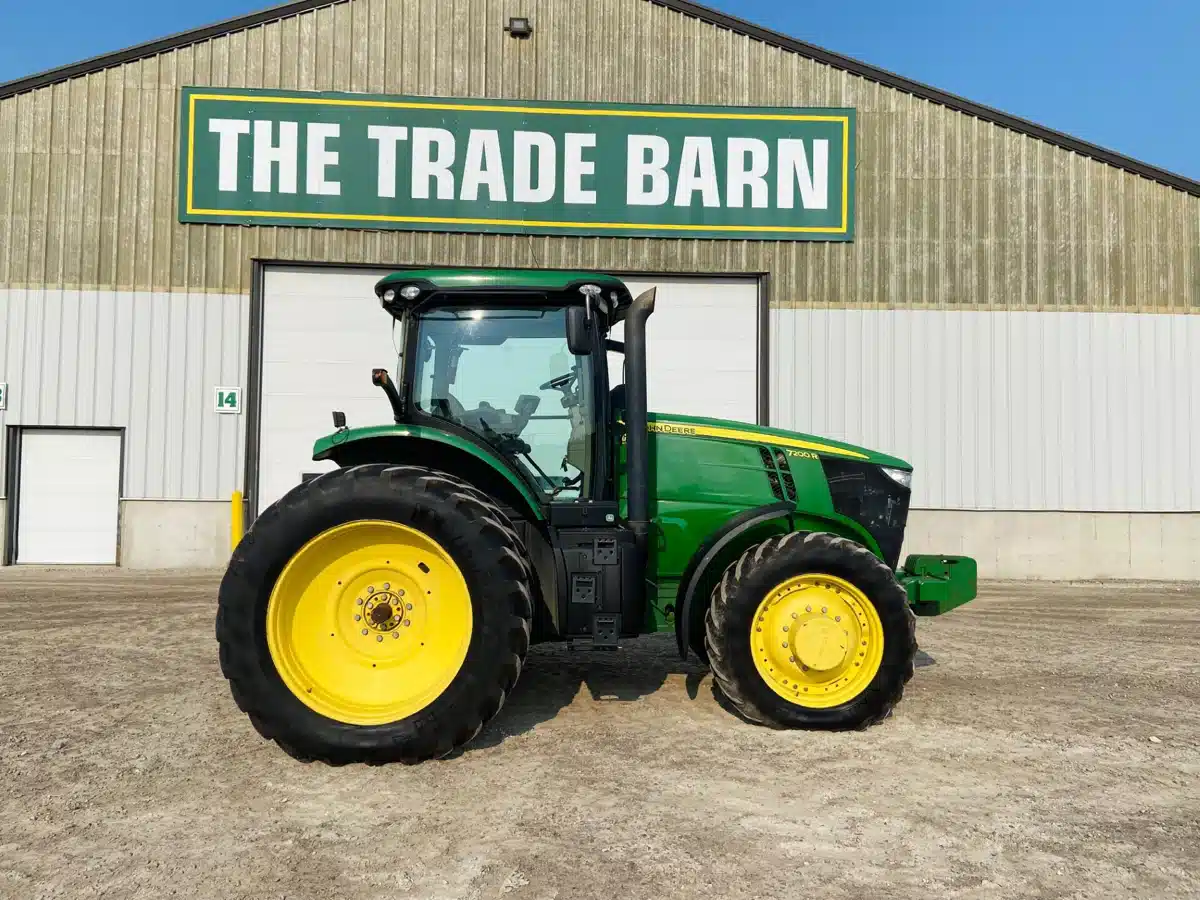 Gallery image 2 for Used 2012 John Deere 7200R Tractor