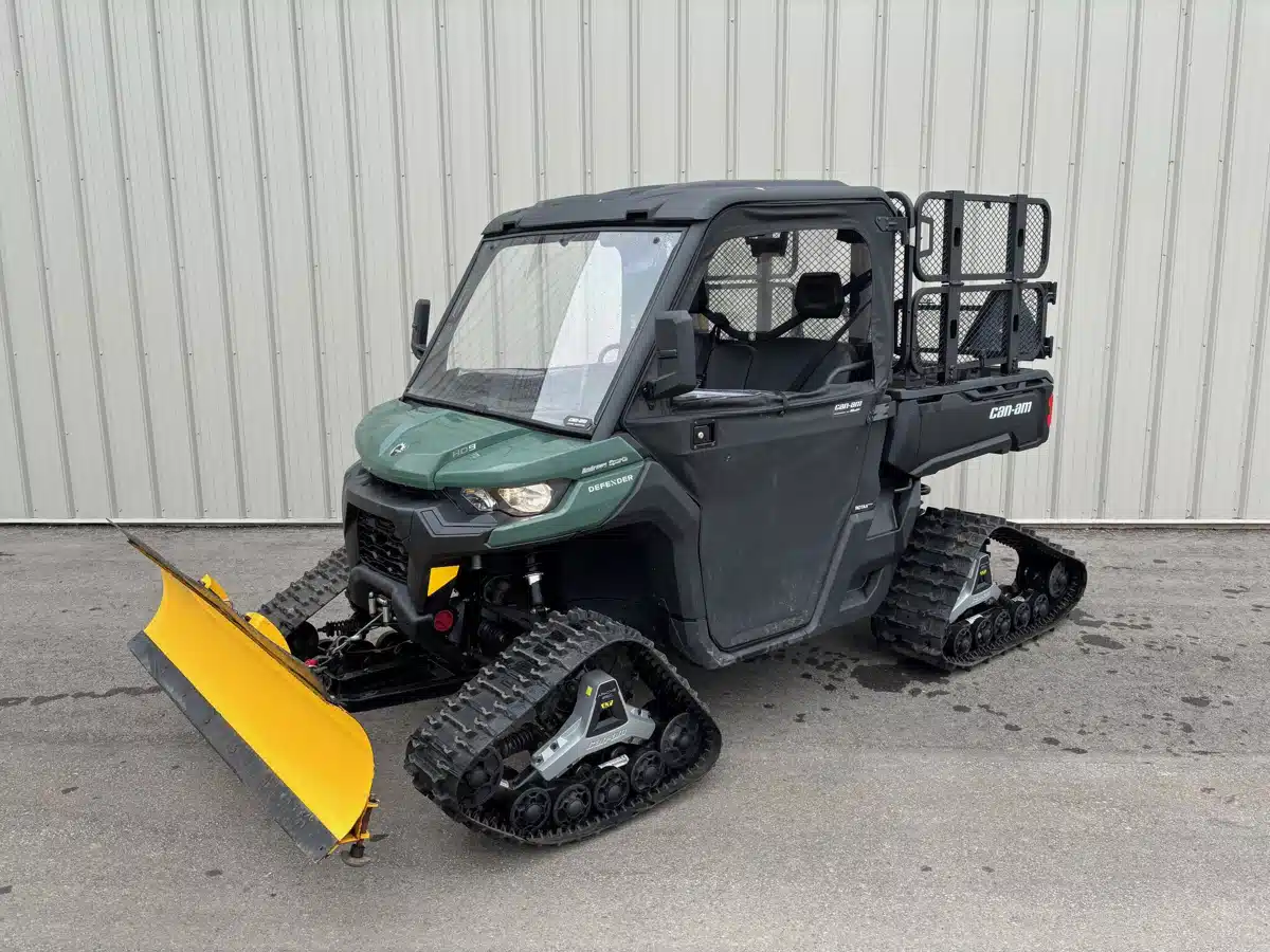 Gallery image 1 for Used 2022 Can-Am DEFENDER HD9 Utility Vehicle