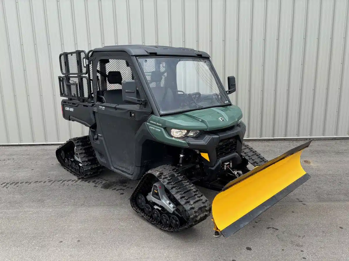 Gallery image 2 for Used 2022 Can-Am DEFENDER HD9 Utility Vehicle