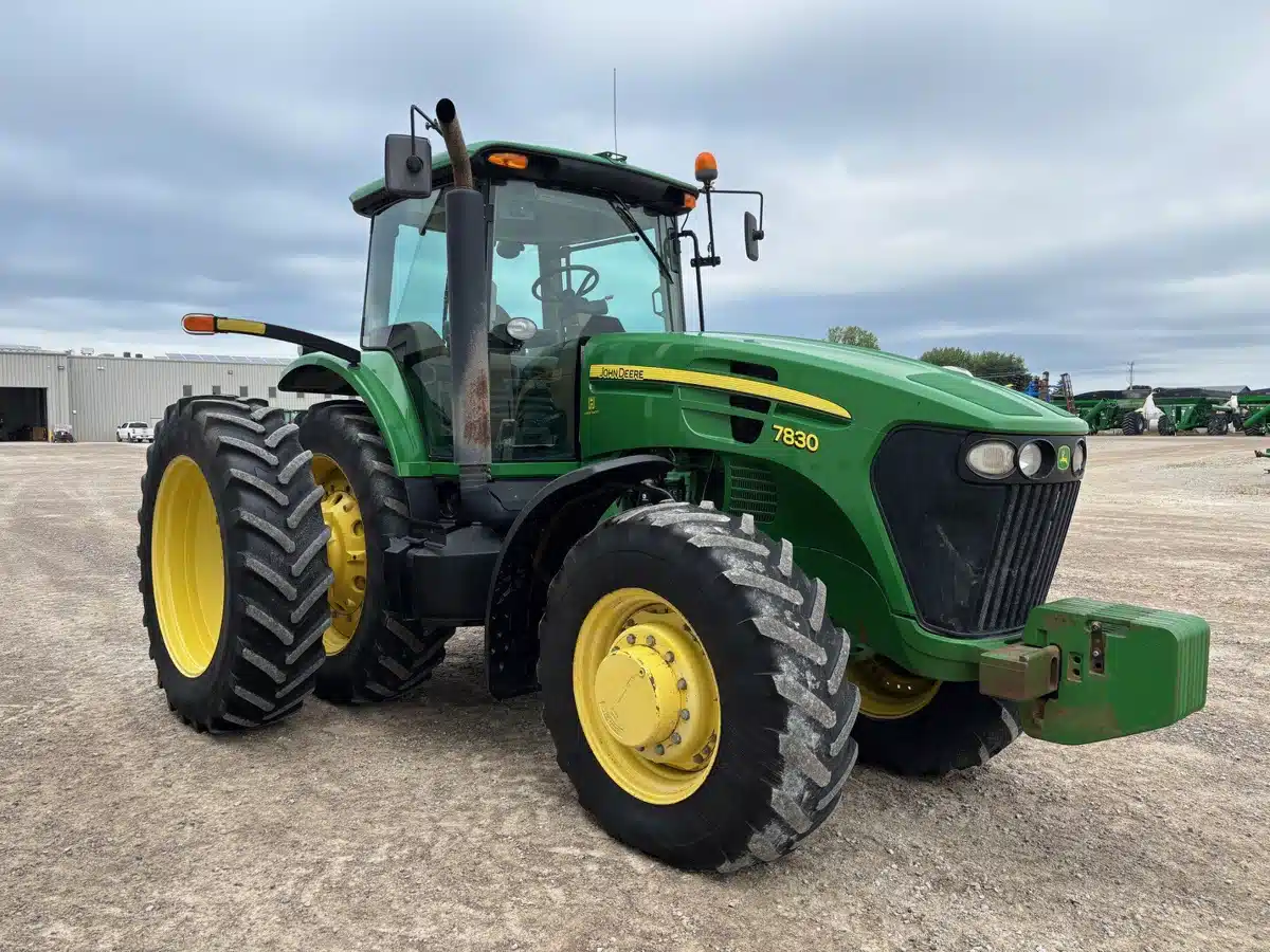 Gallery image 2 for Used 2007 John Deere 7830 Tractor