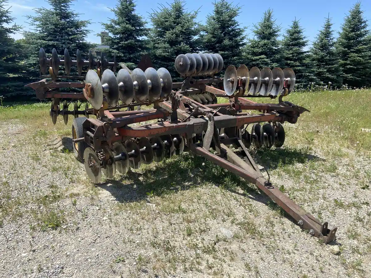 Gallery image 1 for Used Kewanee 18' Disc