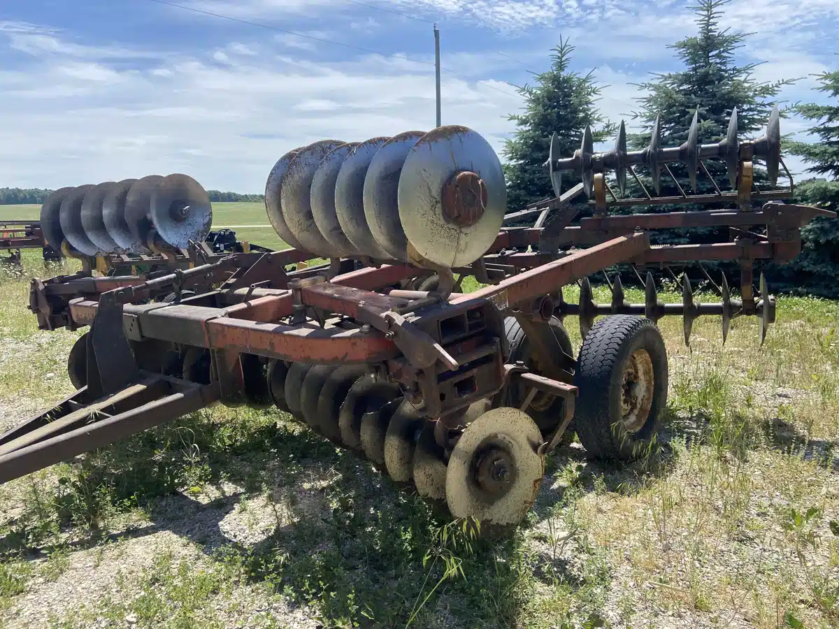 Gallery image 2 for Used Kewanee 18' Disc