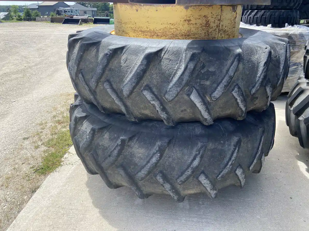 Gallery image 2 for Used Unspecified 18.4x38 Tires