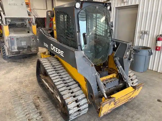 Gallery image 2 for Used 2017 John Deere 323E Track Loader