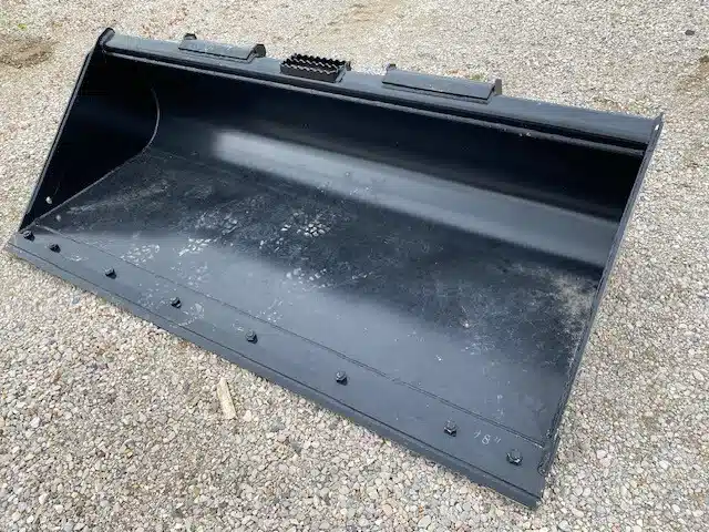 Gallery image 1 for Used John Deere 78C Bucket