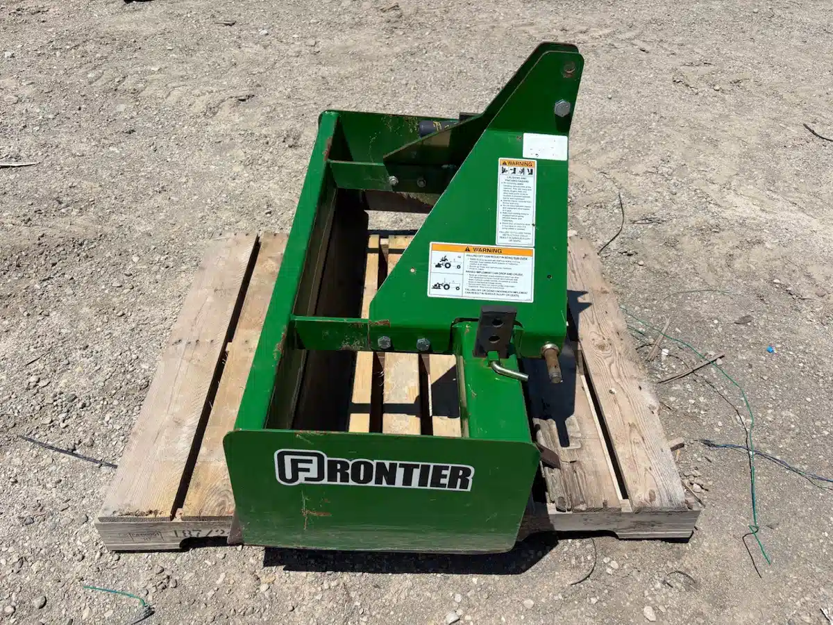 Gallery image 2 for Used 2015 Frontier BB2048 Attachment