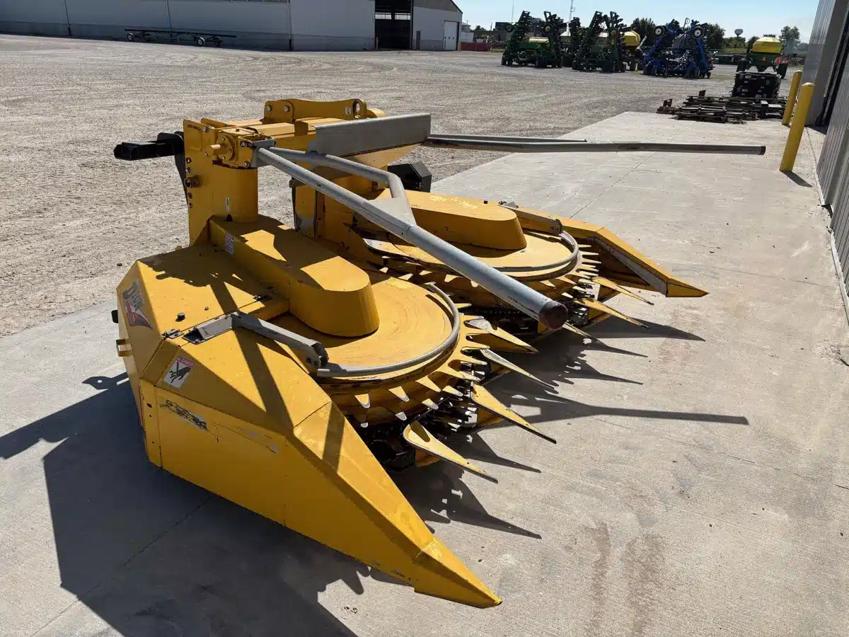 Gallery image 2 for Used 2014 Dion F63-120 Header - Rotary