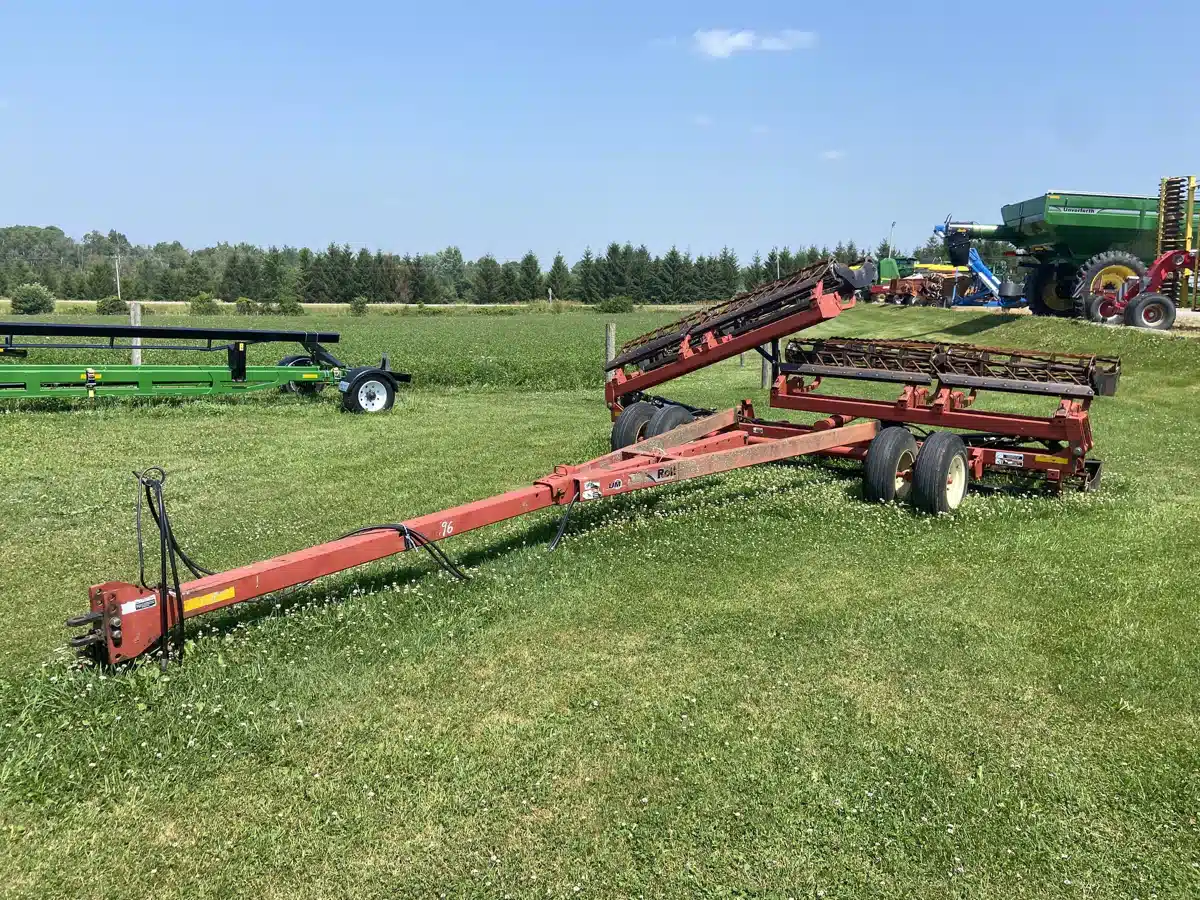Gallery image 1 for Used Unverferth 1225 30' SOIL CONDITIONER Rotary Harrow