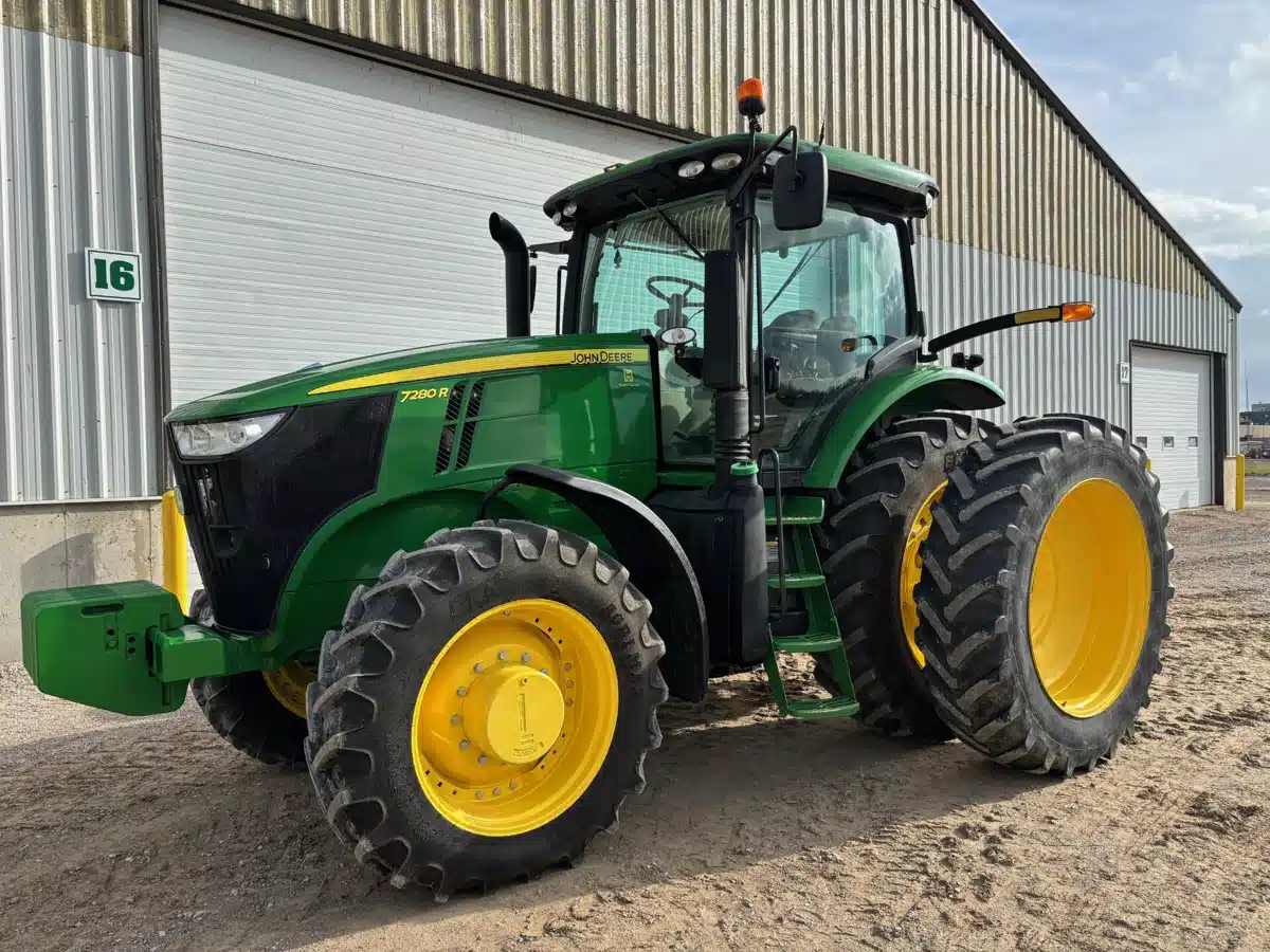 Gallery image 2 for Used 2013 John Deere 7280R Tractor
