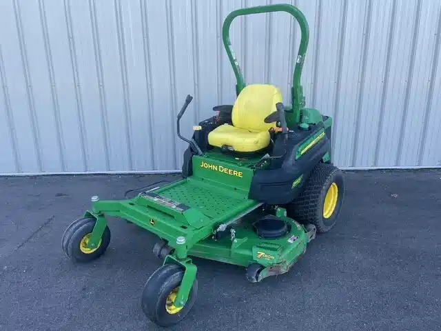 Gallery image 2 for Used 2017 John Deere Z997R Mower - Zero Turn