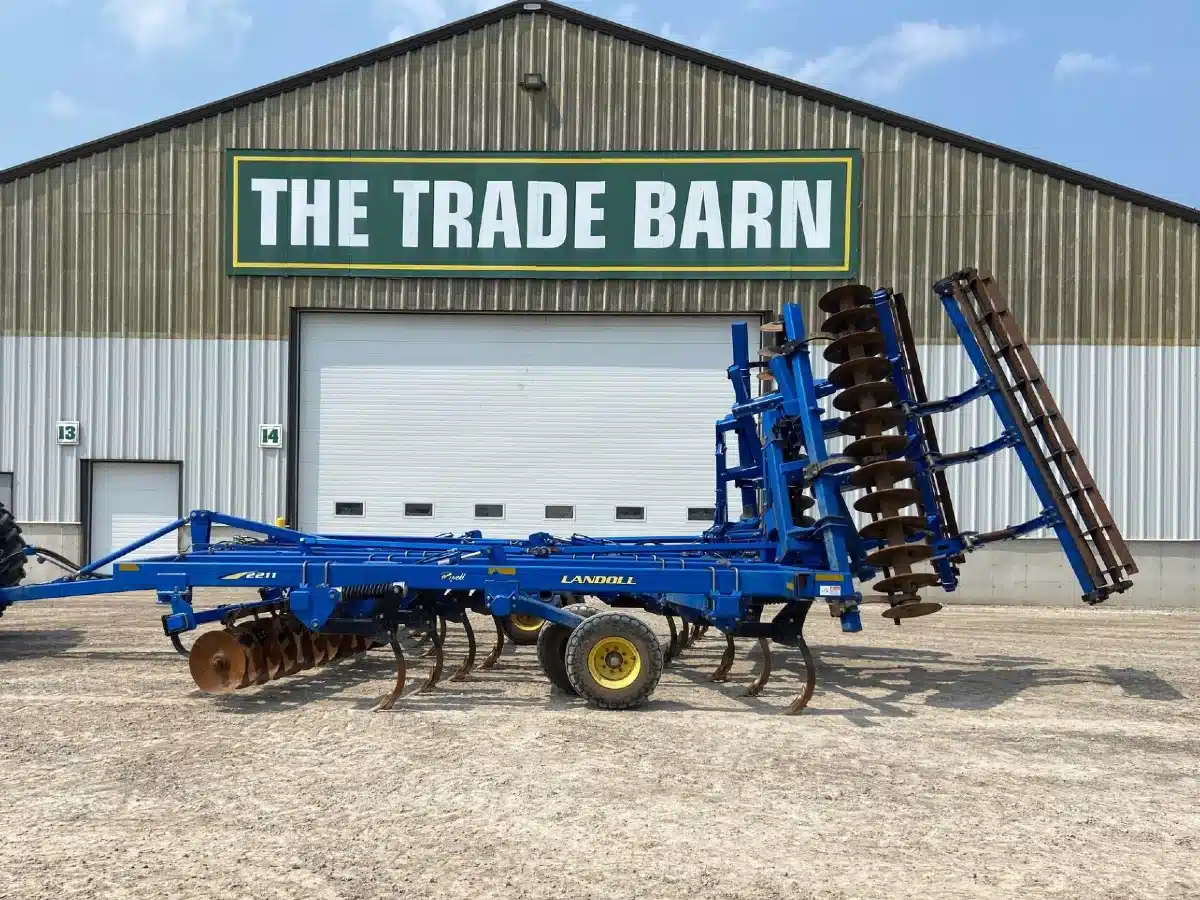 Gallery image 1 for Used 2014 Landoll 2211 Disc Chisel