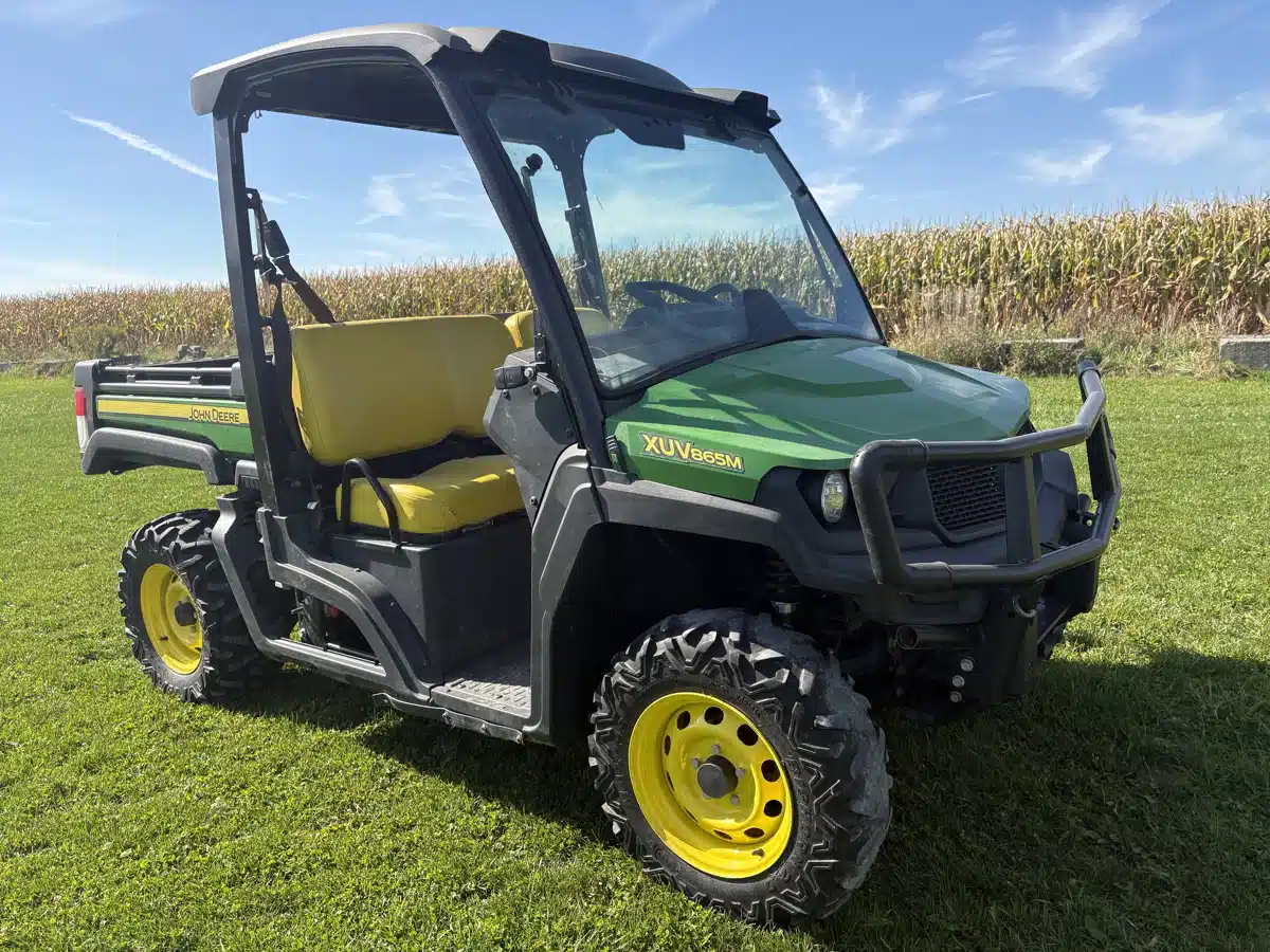 Gallery image 2 for Used 2019 John Deere XUV 865M Utility Vehicle