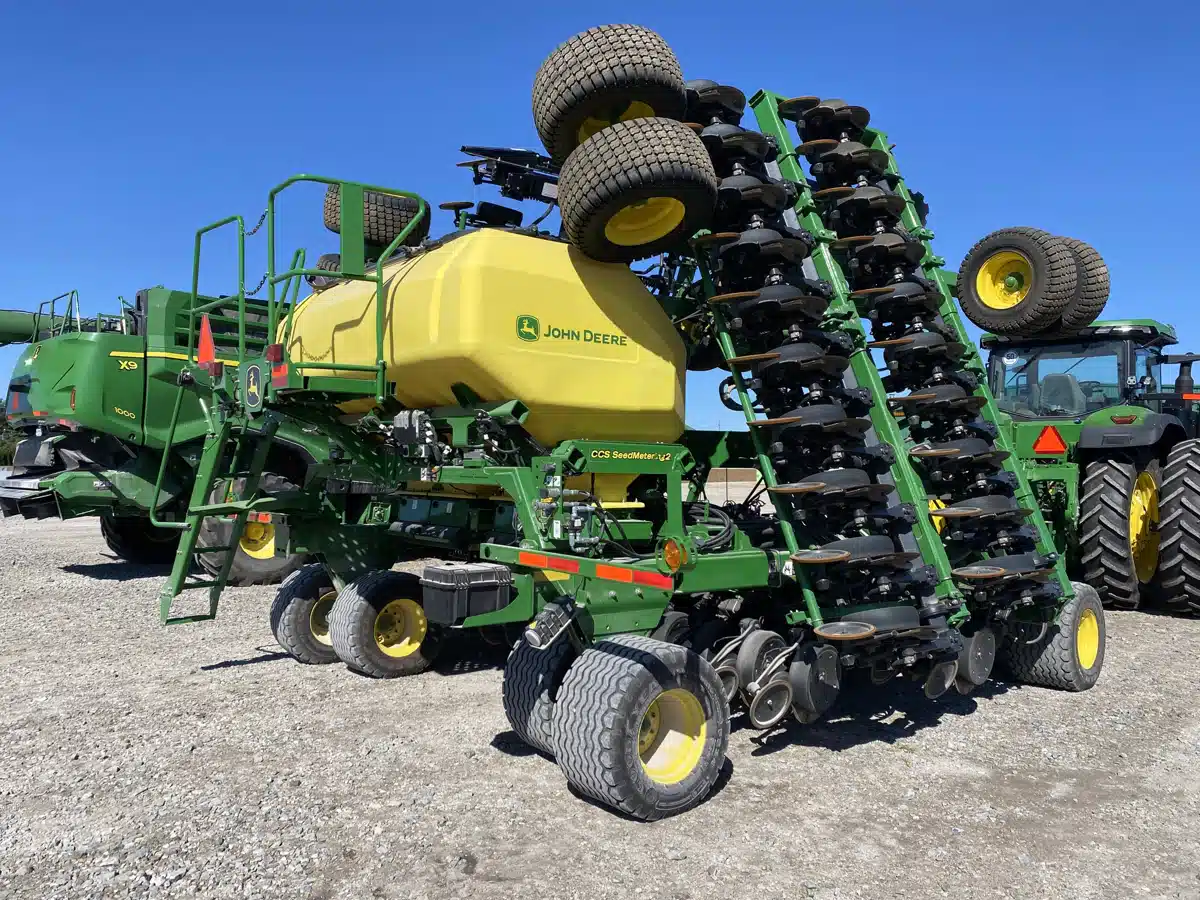Gallery image 1 for Used 2020 John Deere N540C Air Drill