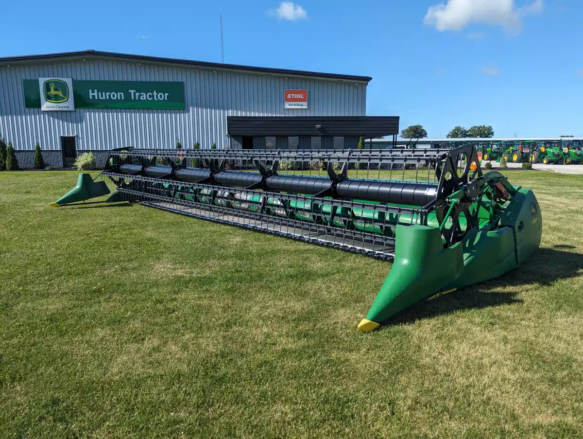 Gallery image 1 for Used 2018 John Deere 630F Header - Flex