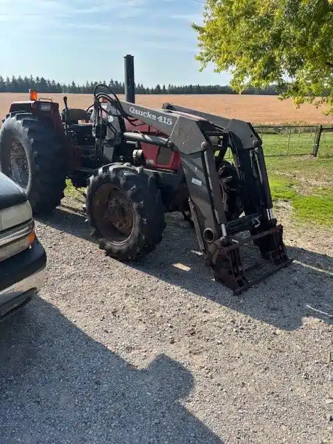Gallery image 2 for Used 1998 Case IH C80 Tractor