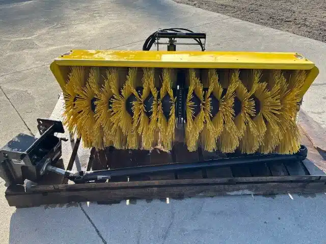 Gallery image 2 for Used John Deere 52" Sweeper