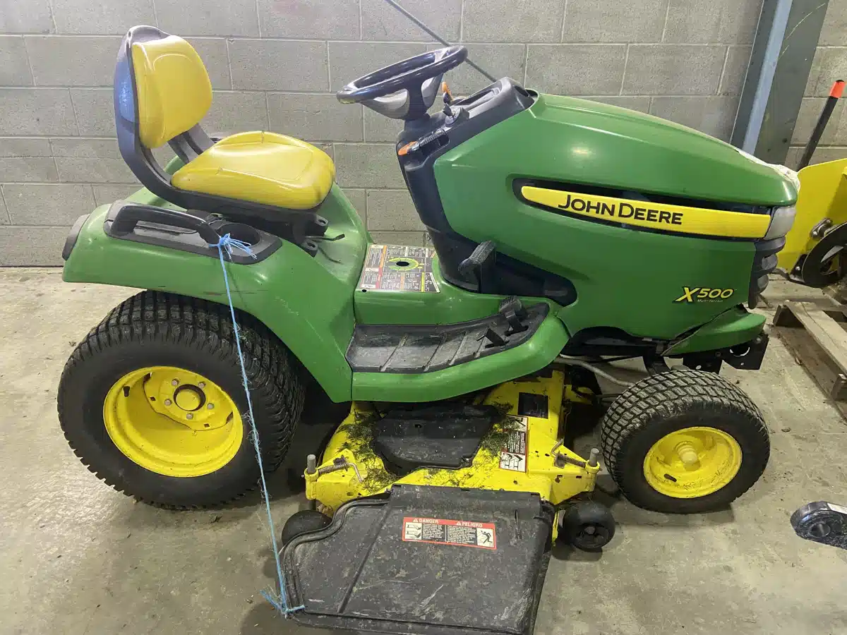 Gallery image 1 for Used 2012 John Deere X500 Lawn Tractor