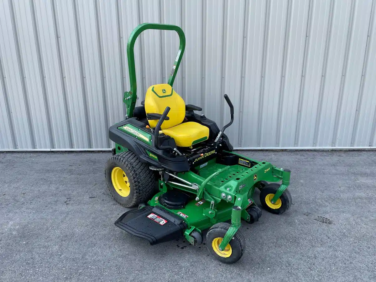 Gallery image 2 for Used 2021 John Deere Z930M Mower - Zero Turn