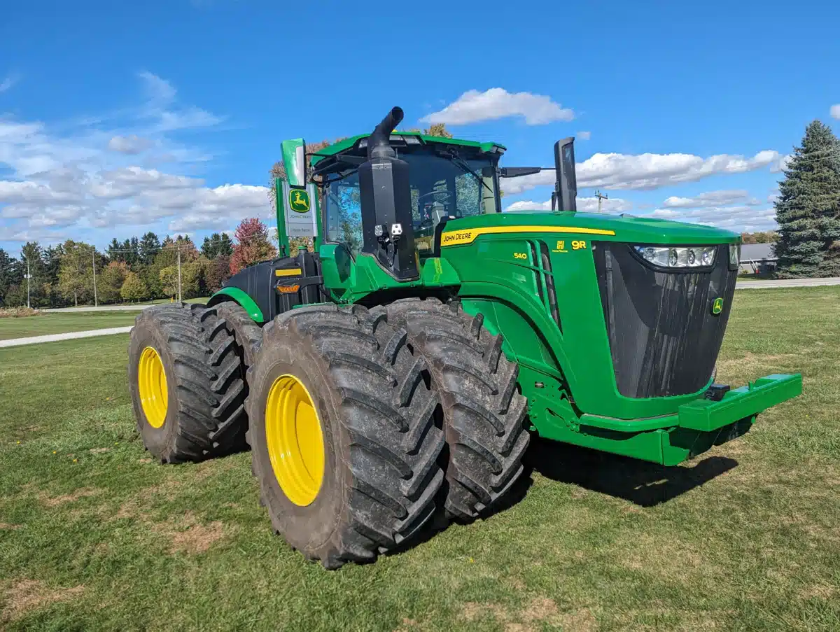 Gallery image 1 for Used 2024 John Deere 9R 540 Tractor