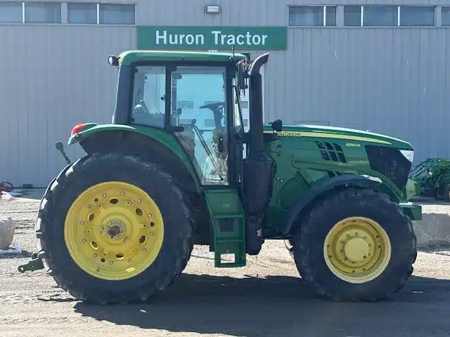 Gallery image 1 for 2019 John Deere 6155M Tractor