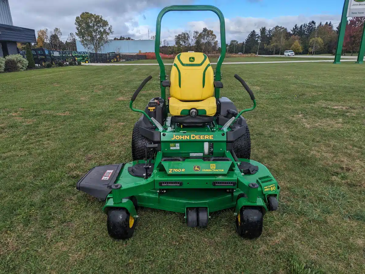 Gallery image 2 for 2025 John Deere Z760R Mower - Zero Turn