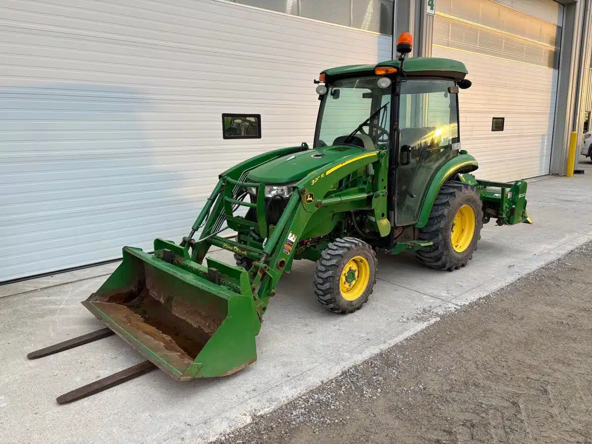 Gallery image 2 for Used 2019 John Deere 3039R Tractor